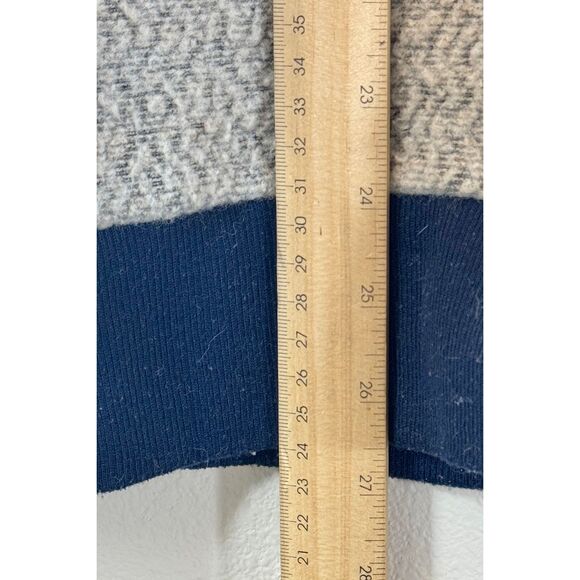 Women’s Patagonia Woolyester Fleece Quarter Zip - Picture 8 of 10